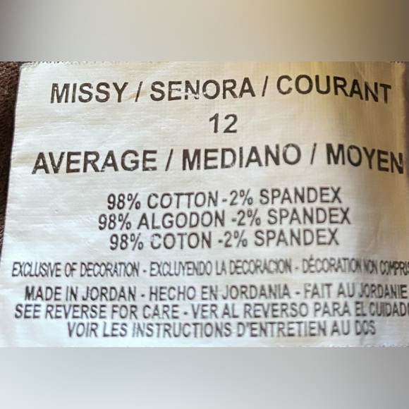 GLORIA VANDERBILT Amanda brown jean’s rhinestone back pockets size 12 average - Picture 4 of 15